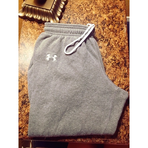 Under Armour Pants - Under Armour joggers 🏃🏻‍♀️🛍
